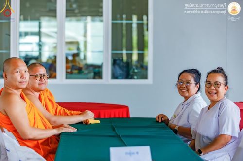 ภาพ No.152072:โครงการอบรมอุบาสก อุบาสิกาแก้ว ตัวแทนทอดกฐิน 30,000 วัด ทั่วไทย ระหว่างวันที่ 6-8 กันยายน พ.ศ. 2567 ณ ศูนย์อบรมเยาวชนกาญจนบุรี