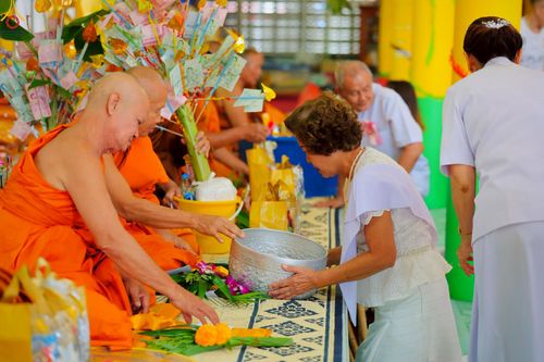 ภาพ No.270307:วันที่ 28 ตุลาคม พ.ศ. 2568 พิธีทอดกฐินสามัคคีทั่วไทย ณ สำนักสงฆ์เทพพิทักษ์ผล ต.แสนสุข อ.เมืองชลบุรี จ.ชลบุรี โดยคณะศิษยานุศิษย์ บูชาธรรม 81 ปี หลวงพ่อธัมมชโย