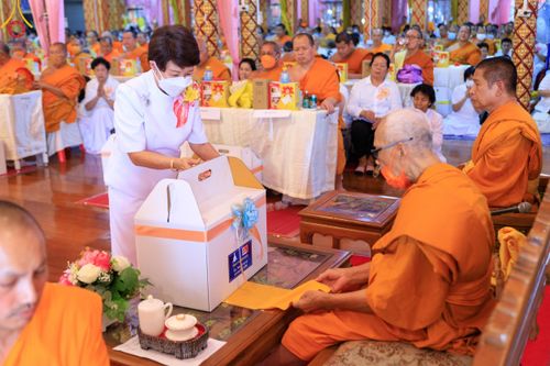 ภาพ No.116431:พิธีถวายสังฆทาน 106 วัด ณ วัดตะเคียน อ.บางกรวย จ.นนทบุรี วันเสาร์ที่ 20 มกราคม พ.ศ. 2567