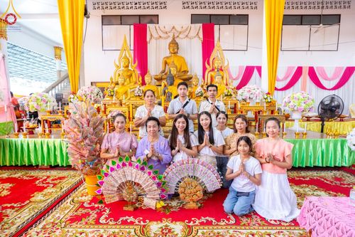 ภาพ No.167056:พิธีทอดกฐิน ณ วัดอัยยิการาม จ.ปทุมธานี ในโครงการกฐินสามัคคีทั่วไทย 30,000 วัด บูชาธรรม 80 ปี หลวงพ่อธัมมชโย โดยคณะศิษยานุศิษย์วัดพระธรรมกาย วันที่ 23 ตุลาคม พ.ศ. 2567