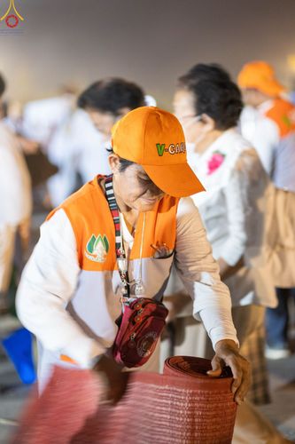 ภาพ No.119671:V.19 แกล้วกล้า การเตรียมงาน เก็บงาน การรับบุญของเจ้าหน้าที่หน่วยงานต่างๆ เพื่อโครงการธรรมยาตรา กตัญญูบูชามหาปูชนียาจารย์ พระมงคลเทพมุนี (สด จนฺทสโร) พระผู้ปราบมาร อนุสรณ์สถาน 7 แห่ง ปีที่ 12 ระหว่างวันที่ 2 - 31 มกราคม พ.ศ.2567