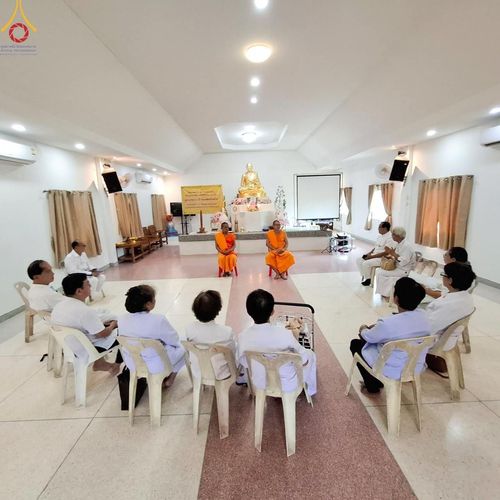 ภาพ No.152683:โครงการอบรมอุบาสก อุบาสิกาแก้ว รุ่นที่ 1 ตัวแทนทอดกฐินสามัคคีทั่วไทย 30,000 วัด บูชาธรรม 80 ปี หลวงพ่อธัมมชโย ระหว่างวันที่ 6-8 กันยายน พ.ศ.2567 ณ ศูนย์ปฏิบัติธรรมเพชรบูรณ์ ต.นาป่า อ.เมืองเพชรบูรณ์