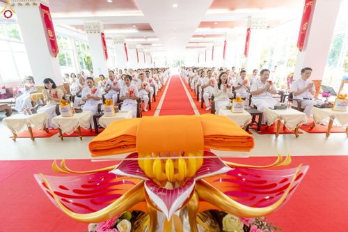 ภาพ No.260282:วันที่ 18 ตุลาคม พ.ศ. 2568 พิธีทอดกฐินสามัคคีทั่วไทย 30,000 วัด โดยคณะศิษยานุศิษย์ บูชาธรรม 81 ปี หลวงพ่อธัมมชโย ณ วัดกิ่วลม ต.บ่อหลวง อ.ฮอด จ.เชียงใหม่