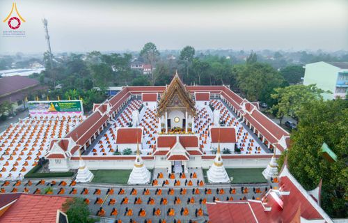 ภาพ No.297289:วันที่ 15 มกราคม พ.ศ.2569 พระธรรมยาตราปฏิบัติธรรมและถ่ายภาพหมู่ประวัติศาสตร์ อนุสรณ์สถานลำดับที่ 4 สถานที่เกิดด้วยกายธรรม  ณ วัดโบสถ์บน ต.บางคูเวียง จ.นนทบุรี ในโครงการธรรมยาตรา กตัญญูบูชา มหาปูชนียาจารย์ พระมงคลเทพมุนี(สด จนฺทสโร) พระผู้ปราบมาร อนุสรณ์ส