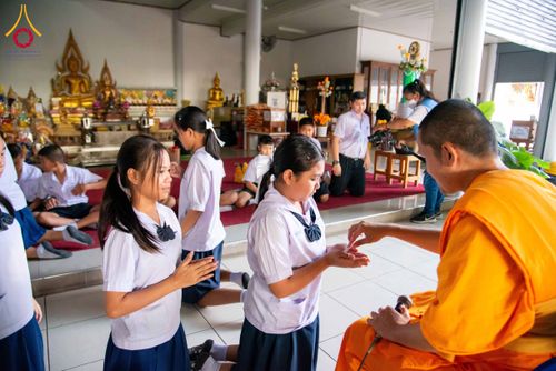 ภาพ No.305080:วันที่ 28 มกราคม พ.ศ. 2569 พิธีทอดผ้าป่าทำนุบำรุงศาสนสถาน ณ วัดเกิดการอุดม อ.คลองหลวง จ.ปทุมธานี ในโครงการธรรมยาตรา กตัญญูบูชา มหาปูชนียาจารย์ พระมงคลเทพมุนี(สด จนฺทสโร) พระผู้ปราบมาร อนุสรณ์สถาน 7 แห่ง ปีที่ 14