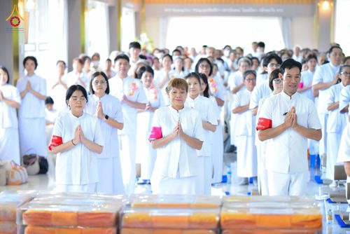 ภาพ No.346576:วันอาทิตย์ที่ 30 สิงหาคม พ.ศ.2569 พิธีทอดผ้าป่า สวดธรรมจักรกัปปวัตนสูตรกลั่นแผ่นดินโปรยรัตนชาติ  สถาปนาองค์พระเจดีย์เพื่อสร้างสันติภาพโลก  ณ ศูนย์ปฏิบัติธรรมพนมสารคาม (เพชรตะวัน) จังหวัดฉะเชิงเทรา