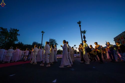 ภาพ No.332801:วันอาทิตย์ที่ 31 พฤษภาคม พ.ศ. 2569 วันวิสาขบูชา ณ วัดพระธรรมกายแคลิฟอร์เนีย  ประเทศสหรัฐอเมริกา