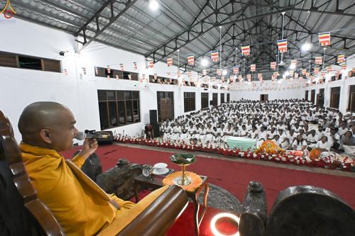 ภาพ No.278795:วันที่ 30 ตุลาคม 2568 กฐินสมทบวัดต่างประเทศ โดยคณะศิษยานุศิษย์ บูชาธรรม 81 ปี หลวงพ่อธัมมชโย ณ วัดศรีธรรมานันทะ บาลังโกด้า ประเทศศรีลังกา วัดสังฆราช อมรปุระนิกาย สมเด็จไมตรี มูรตี