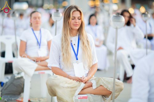 ภาพ No.312134:วันอังคารที่ 3 มีนาคม พ.ศ.2569 พิธีเวียนประทักษิณและจุดมาฆประทีป ณ ลานธรรมพระมหาธรรมกายเจดีย์ วัดพระธรรมกาย