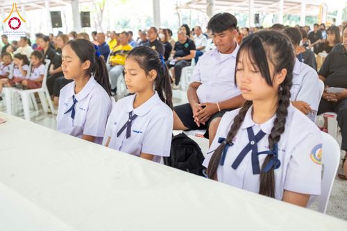 ภาพ No.291040:วันจันทร์ที่ 5 มกราคม พ.ศ. 2569  วัดพระธรรมกาย มูลนิธิธรรมกาย  จัดพิธีมอบของขวัญสนับสนุนการจัดกิจกรรมงานวันเด็กแห่งชาติ ประจำปี พ.ศ. 2569 ให้แก่องค์กรภาคีเครือข่ายกว่า 200 องค์กร ณ วัดพระธรรมกาย อ.คลองหลวง จ.ปทุมธานี