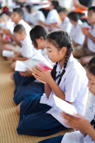 ภาพ No.299046:วันที่ 20 มกราคม พ.ศ. 2569 พิธีทอดผ้าป่าทำนุบำรุงศาสนสถาน ณ วัดใหม่นพรัตน์ ต.เนินพระปรางค์ อ.สองพี่น้อง จ.สุพรรณบุรี ในโครงการธรรมยาตรา กตัญญูบูชา มหาปูชนียาจารย์ พระมงคลเทพมุนี(สด จนฺทสโร) พระผู้ปราบมาร อนุสรณ์สถาน 7 แห่ง ปีที่ 14