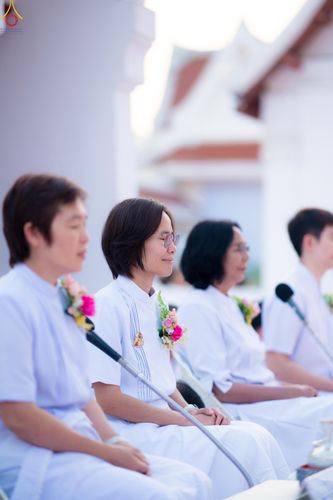 ภาพ No.297537:วันที่ 18 มกราคม พ.ศ. 2569 พิธีตักบาตรพระธรรมยาตรา ณ วัดโบสถ์บน ต.บางคูเวียง จ.นนทบุรี อนุสรณ์สถานลำดับที่ 4 สถานที่เกิดด้วยกายธรรม ในโครงการธรรมยาตรา กตัญญูบูชา มหาปูชนียาจารย์ พระมงคลเทพมุนี(สด จนฺทสโร) พระผู้ปราบมาร อนุสรณ์สถาน 7 แห่ง ปีที่ 14