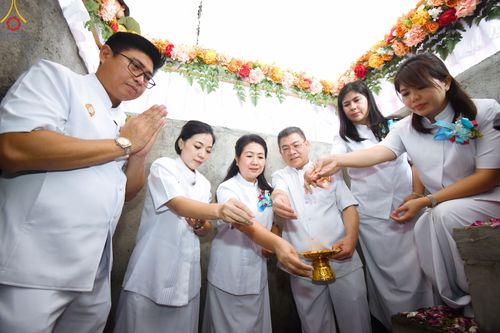 ภาพ No.82170:พิธีกลั่นแผ่นดินเพื่อสร้าง BOROBUDUR INNER PEACE SANCTURY ในวันเสาร์ที่ 3 มิ.ย. พ.ศ.2566 ณ ประเทศอินโดนีเซีย
