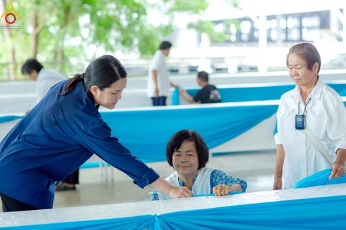 ภาพ No.218617:วันพฤหัสบดีที่ 17 เมษายน พ.ศ. 2568 การเตรียมงานในลานธรรม , สภาธรรมกายสากล , วิหารคด  เพื่องานวันคุ้มครองโลก 22 เมษายน พ.ศ. 2568