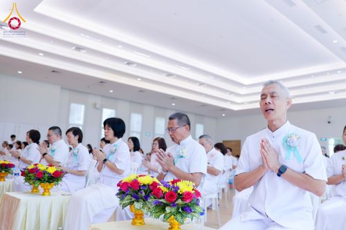 ภาพ No.172027:พิธีทอดกฐิน วัดพระธรรมกายสิงคโปร์ วันอาทิตย์ที่ 27 ตุลาคม พ.ศ. 2567