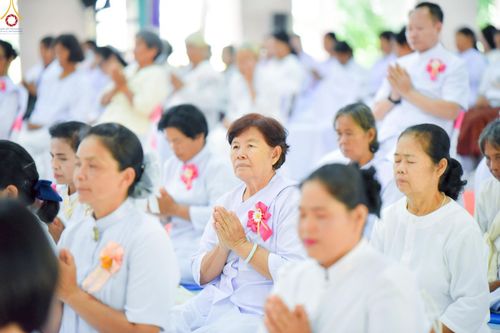 ภาพ No.271528:วันอาทิตย์ที่ 26 ตุลาคม พ.ศ. 2568 พิธีทอดกฐินสามัคคี เพื่อสร้างหอฉันและปรับปรุงอาคารสถานที่ ให้เหมาะสมในการอบรมคุณธรรมแก่เยาวชน ณ ศูนย์อบรมเยาวชนสุรินทร์