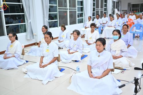 ภาพ No.153416:โครงการปฏิบัติธรรม อุบาสกแก้ว อุบาสิกาแก้ว รุ่นที่ 1 จัดขึ้น ณ ศูนย์ปฏิบัติธรรมพนมสารคาม (เพชรตะวัน)  จังหวัดฉะเชิงเทรา ระหว่างวันที่ 6-8 กันยายน พ.ศ. 2567