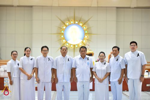 ภาพ No.267556:วันที่ 7 พฤศจิกายน พ.ศ. 2568 พสกนิกรอำเภอคลองหลวง รวมใจบำเพ็ญกุศลปัณรสมวาร (15 วัน) อุทิศถวายเป็นพระราชกุศลแด่ “สมเด็จพระพันปีหลวง” ณ วัดพระธรรมกาย