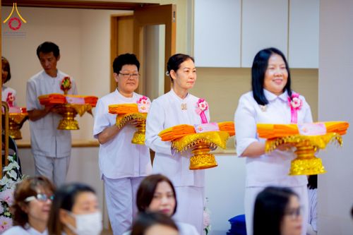 ภาพ No.221284:วันศุกร์ที่ 25 เมษายน พ.ศ. 2568 พิธีอัญเชิญรูปเหมือนพระมงคลเทพมุนี (สด จนฺทสโร) พระผู้ปราบมาร พิธีทอดผ้าป่าสามัคคี 25 ปี พิธีถวายสังฆทาน 15 วัด แด่เจ้าอาวาสภาคพื้นเอเชีย และแอฟริกา ในวาระครบ 25 ปี วัดพระธรรมกายโอซาก้า ประเทศญี่ปุ่น