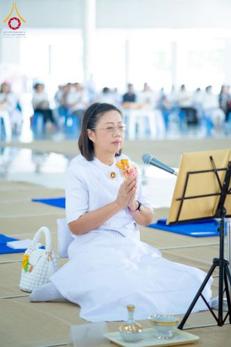 ภาพ No.262676:วันที่ 18,25 ตุลาคม พ.ศ. 2568 พิธีถวายภัตตาหารเมนูสวรรค์ เพื่อการบรรลุธรรม ณ หอฉันคุณยายอาจารย์ฯ วัดพระธรรมกาย