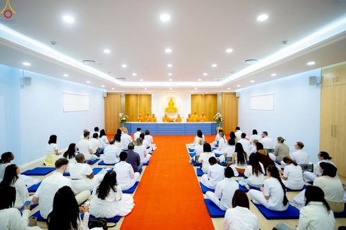 ภาพ No.270405:วันอาทิตย์ที่ 19 ตุลาคม พ.ศ. 2568 พิธีทอดกฐินสามัคคี เพื่อสถาปนากุฏิสงฆ์  น้อมถวายเป็นพุทธบูชาและบูชาธรรม แด่หลวงพ่อธัมมชโย ณ วัดพุทธเคปทาวน์  ประเทศสาธารณรัฐแอฟริกาใต้