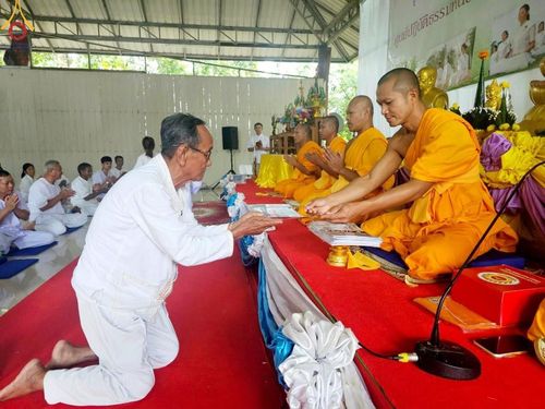 ภาพ No.157298:โครงการ อุบาสกแก้ว อุบาสิกาแก้ว รุ่นที่ 3 ตัวแทนทอดกฐินสามัคคีทั่วไทย 30,000 วัด ระหว่างวันที่ 20-22 กันยายน พ.ศ. 2567 ณ ศูนย์ปฏิบัติธรรมหนองบัวลำภู