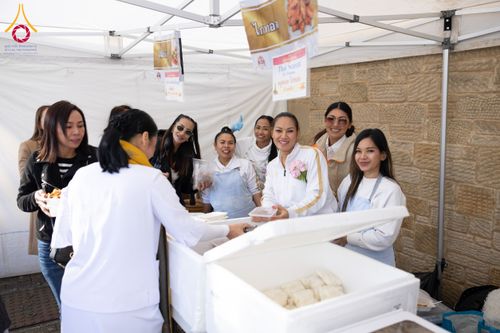 ภาพ No.173103:พิธีกฐินปุญญรังสีเศรษฐี ณ วัดพระธรรมกายนิวคาสเซิล สหราชอาณาจักร วันอาทิตย์ที่ 27 ตุลาคม พ.ศ. 2567