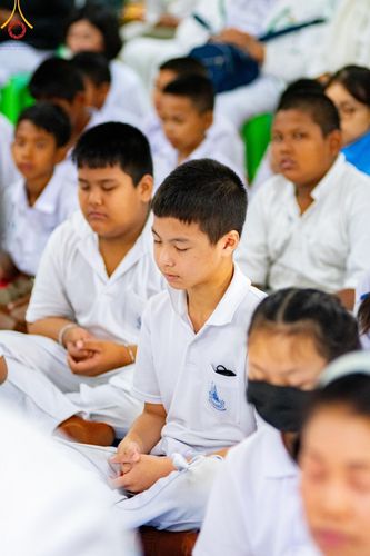 ภาพ No.195051:พิธีทอดผ้าป่าทำนุบำรุงศาสนสถาน ณ วัดไผ่โรงวัว ต.บางตาเถร อ.สองพี่น้อง จ.สุพรรณบุรี ในโครงการธรรมยาตรา กตัญญูบูชา มหาปูชนียาจารย์ พระมงคลเทพมุนี(สด จนฺทสโร) พระผู้ปราบมาร อนุสรณ์สถาน 7 แห่ง ปีที่ 13 วันที่ 13 มกราคม พ.ศ. 2568