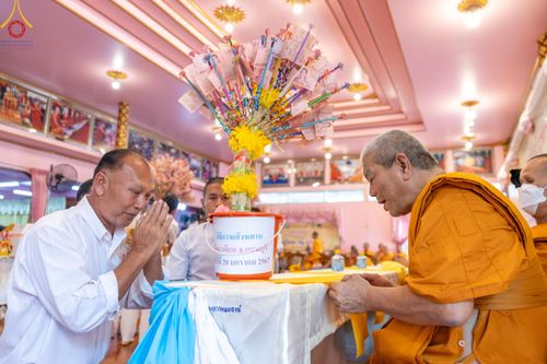 ภาพ No.116432:พิธีถวายสังฆทาน 106 วัด ณ วัดตะเคียน อ.บางกรวย จ.นนทบุรี วันเสาร์ที่ 20 มกราคม พ.ศ. 2567