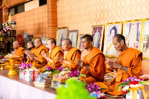 ภาพ No.97490:พิธีทอดกฐินสามัคคีทั่วไทย 5,000 วัด ณ วัดวิศิษฏ์บุญญาวาศ กรุงเทพฯ วันที่ 22 พฤศจิกายน พ.ศ. 2566