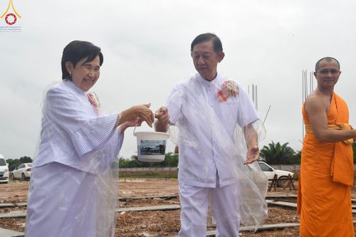 ภาพ No.100429:พิธีทอดกฐินสามัคคี และพิธีเทฐานรากอาคาร สร้างโรงทานหมู่บ้านปฎิบัติธรรม ณ ศูนย์อบรมเยาวชนปัตตานี วันที่ 26 พฤศจิกายน พ.ศ. 2566