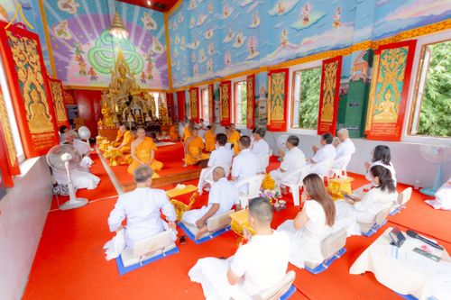 ภาพ No.231785:วันเสาร์ ที่ 5 กรกฎาคม พ.ศ. 2568 พิธีบรรพชา อุปสมบท โครงการอุปสมบท บูชาธรรมมหาปูชนียาจารย์ รุ่นเข้าพรรษา ณ วัดเกาะแก้วประชานุรักษ์ อ.วังทอง  จ.พิษณุโลก