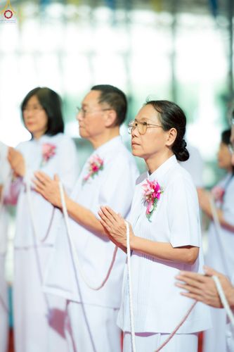 ภาพ No.235566:วันอาทิตย์ที่ 27 กรกฎาคม พ.ศ. 2568 พิธีจุดเทียนใจ ไฟนิรันด์ อนันตชัย ณ วัดพระธรรมกาย จ.ปทุมธานี