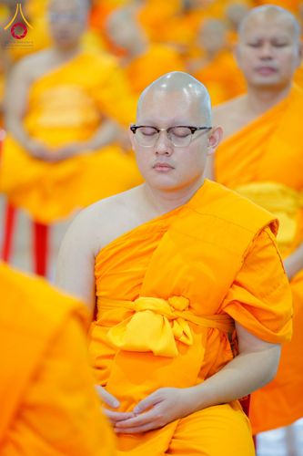 ภาพ No.264297:วันอาทิตย์ที่ 2 พฤศจิกายน พ.ศ. 2568 พิธีบูชาข้าวพระ ณ สภาธรรมกายสากล วัดพระธรรมกาย