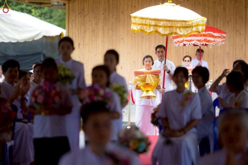 ภาพ No.263186:วันที่ 18 ตุลาคม พ.ศ. 2568 พิธีทอดกฐินสามัคคีเพื่อซื้อที่ดิน  สร้างอาคารครัวและโรงอาหาร  ห้องน้ำพร้อมโรงซักตากชาย-หญิง  และพิธีทอดกฐินสามัคคีทั่วไทย 30,000 วัด  ศูนย์ปฏิบัติธรรมนานาชาติทุ่งแสงธรรม  (Moonastery Meditation Center) ต.แสงอรุณ อ.ทับสะแก จ.ประ