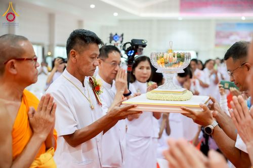 ภาพ No.254791:วันที่ 15 ตุลาคม พ.ศ. 2568 พิธีบรรจุพระบรมสารีริกธาตุภายในพระเกตุองค์พระประธาน สมโภชพระประธาน พระธรรมกาย ณ ศูนยอบรมเยาวชนกาญจนบุรี