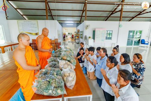 ภาพ No.152073:โครงการอบรมอุบาสก อุบาสิกาแก้ว ตัวแทนทอดกฐิน 30,000 วัด ทั่วไทย ระหว่างวันที่ 6-8 กันยายน พ.ศ. 2567 ณ ศูนย์อบรมเยาวชนกาญจนบุรี