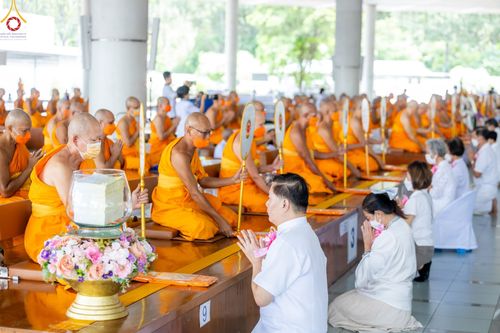 ภาพ No.86719:พิธีบุพเปตพลี  ครั้งที่ 139 ร่วมอุทิศบุญแด่หมู่ญาติที่ล่วงลับไปแล้ว และสืบทอดอายุพระพุทธศาสนา วันพฤหัสบดีที่ 31 สิงหาคม พ.ศ.2566 วันพระขึ้น 15 ค่ำ เดือน 9 ณ หอฉันคุณยายอาจารย์ฯ วัดพระธรรมกาย