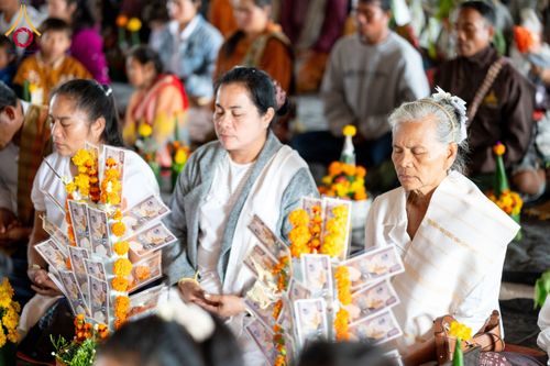 ภาพ No.173277:พิธีทอดกฐินต่างประเทศ ในนามหลวงพ่อธัมมชโย ณ วัดสิริวิเวก เพื่อถวายที่ดินส่วนขยาย 200 ไร่ แขวงจำปาสัก สปป. ลาว วันพุธที่ 30 ตุลาคม พ.ศ. 2567