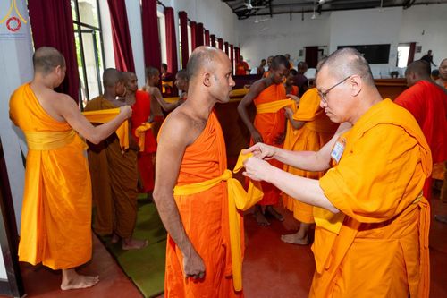 ภาพ No.139854:PhotoStory มหาศรัทธา ธรรมยาตราศรีลังกา EP.2 พิธีเปิดโครงการสยาม-ลังกา ธรรมยาตรา ฉลองเทศกาลวิสาขบูชาแห่งชาติ ศรีลังกา บูชาธรรม 80 ปีหลวงพ่อธัมมชโย เมื่อวันที่ 17 พฤษภาคม พ.ศ. 2567