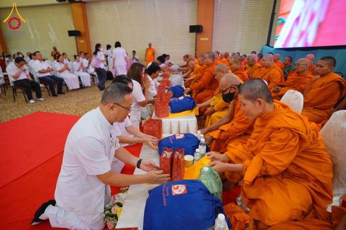 ภาพ No.173855:พิธีทอดกฐิน วัดภาวนาปีนัง ประเทศมาเลเซีย วันที่ 31 ตุลาคม พ.ศ. 2567