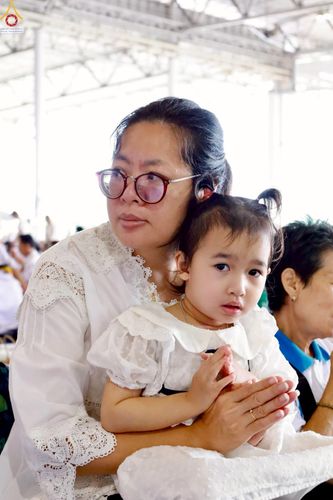 ภาพ No.227865:วันอาทิตย์ที่ 1 มิถุนายน พ.ศ. 2568 พิธีตักบาตร , พิธีบูชาข้าวพระ ณ วัดพระธรรมกาย จ.ปทุมธานี