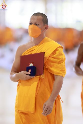 ภาพ No.123176:พระธรรมยาตรารับประกาศนียบัตร และพระของขวัญ ในวันอาทิตย์ต้นเดือนที่ 4 กุมภาพันธ์ พ.ศ.2567 ณ สภาธรรมกายสากล วัดพระธรรมกาย