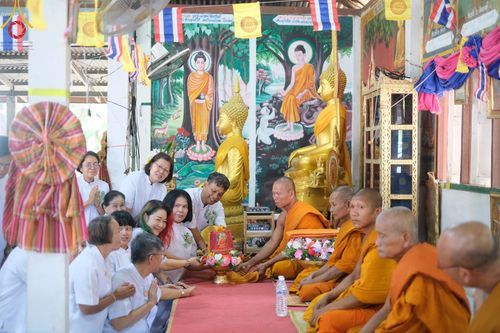 ภาพ No.168875:พิธีทอดกฐิน ณ วัดบ้านน้ำอ้อม จ.บุรีรัมย์ ในโครงการกฐินสามัคคีทั่วไทย 30,000 วัด บูชาธรรม 80 ปี หลวงพ่อธัมมชโย โดยคณะศิษยานุศิษย์วัดพระธรรมกาย วันที่ 23 ตุลาคม พ.ศ. 2567