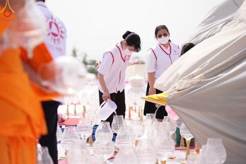 ภาพ No.119382:V.18 ทันทีม การเตรียมงาน เก็บงาน การรับบุญของเจ้าหน้าที่หน่วยงานต่างๆ เพื่อโครงการธรรมยาตรา กตัญญูบูชามหาปูชนียาจารย์ พระมงคลเทพมุนี (สด จนฺทสโร) พระผู้ปราบมาร อนุสรณ์สถาน 7 แห่ง ปีที่ 12 ระหว่างวันที่ 2 - 31 มกราคม พ.ศ.2567