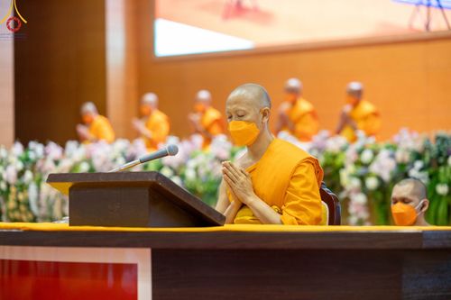 ภาพ No.88262:พิธีทอดผ้าป่าถวายทุนการศึกษาพระภิกษุสามเณรทั่วโลก, มอบโล่ผู้อุปถัมภ์มหาวิทยาลัยฯ ในวันครบรอบสถาปนา 20 ปี มหาวิทยาลัยธรรมกายแคลิฟอร์เนีย (DOU), พิธีถวายมหาสังฆทาน 108 รูป บูชาธรรมมหาปูชนียาจารย์ วันเสาร์ที่ 16 กันยายน พ.ศ. 2566 ณ ห้องแก้วสารพัดนึก1 วัดพระ