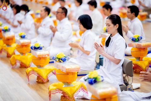 ภาพ No.212715:วันอาทิตย์ที่ 23 มีนาคม พ.ศ. 2568 พิธีร่วมบุญโครงการบรรพชาสามเณร 5,000 รูป ณ ห้องแก้วสารพัดนึก 2 วัดพระธรรมกาย