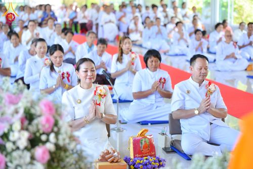 ภาพ No.174896:พิธีทอดกฐิน ศูนย์ปฏิบัติธรรมท่าม่วง ต.ทุ่งทอง อ.ท่าม่วง จ.กาญจนบุรี ในโครงการกฐินสามัคคีทั่วไทย 30,000 วัด บูชาธรรม 80 ปี หลวงพ่อธัมมชโย โดยคณะศิษยานุศิษย์วัดพระธรรมกาย วันที่ 9 พฤศจิกายน พ.ศ. 2567