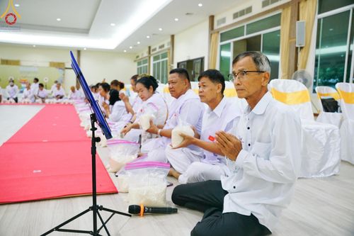 ภาพ No.153722:โครธการอุบาสกแก้ว อุบาสิกาแก้ว รุ่นที่ 1 ตัวแทนทอดกฐินสามัคคีทั่วไทย 30,000 วัด บูชาธรรม 80 ปี หลวงพ่อธัมมชโย ระหว่างวันที่ 6-8 กันยายน พ.ศ. 2567 ณ ศูนย์การศึกษาเขาแก้วเสด็จ จ.ปราจีนบุรี