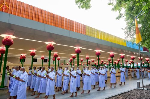 ภาพ No.141329:พิธีบรรพชาอุปสมบท โครงการอุปสมบทหมู่รุ่นผู้บริหาร รุ่นที่ 14 โครงการอุปสมบทหมู่ธรรมทายาท ระดับอุดมศึกษา รุ่นที่ 51 ภาคฤดูฝน ณ โบสถ์พระไตรปิฎก วัดพระธรรมกาย ในวันเสาร์ที่ 15 มิถุนายน พ.ศ. 2567